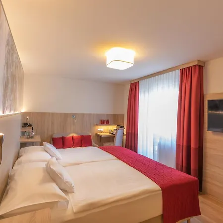 Sonne 3* Superior 3* Σεντ Μόριτζ